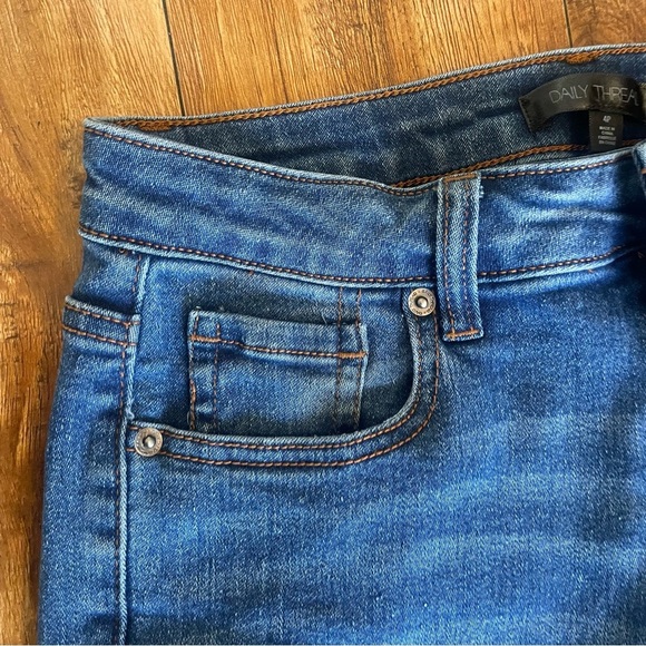 DAILY THREAD Women’s Petite Blue Straight Fit High Rise Size 4P - Picture 7 of 11